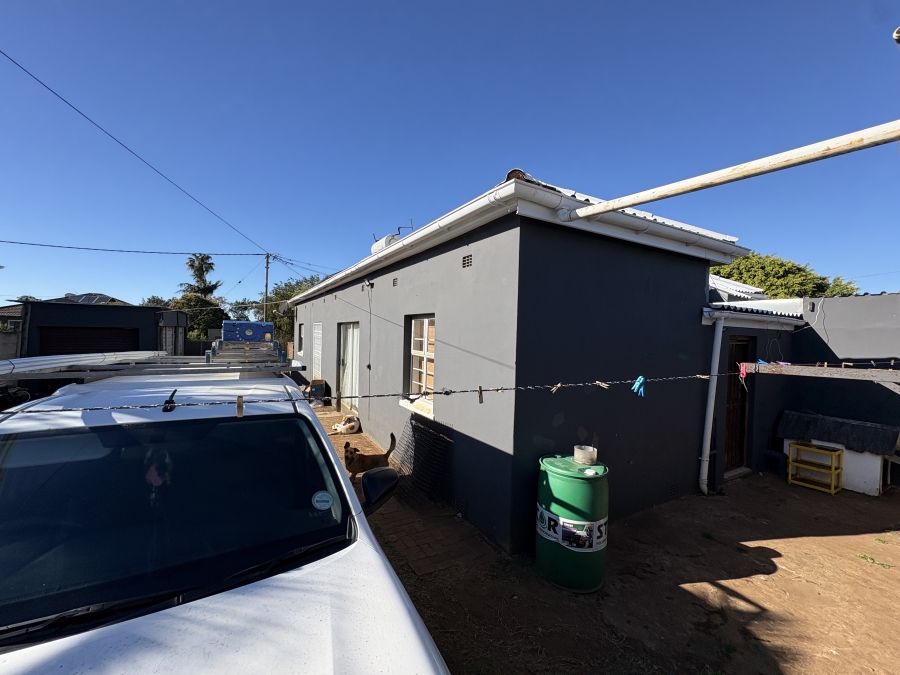 4 Bedroom Property for Sale in Highgate Eastern Cape